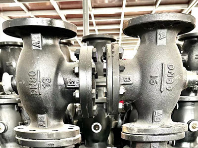 大面積的廠房倉庫